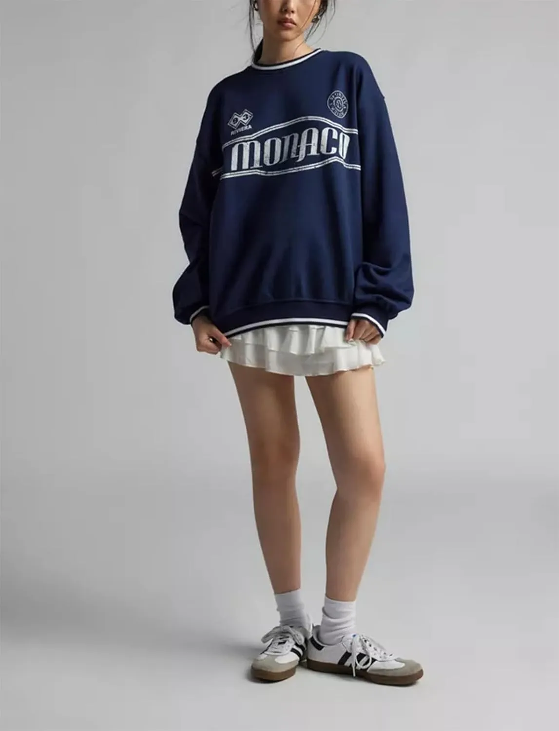 Amiblvowa Women Graphic Oversized Sweatshirt Y2K Long Sleeve Crew Neck Baggy Pullover Sweatshirt Teens Retro Aesthetic Hoodie
