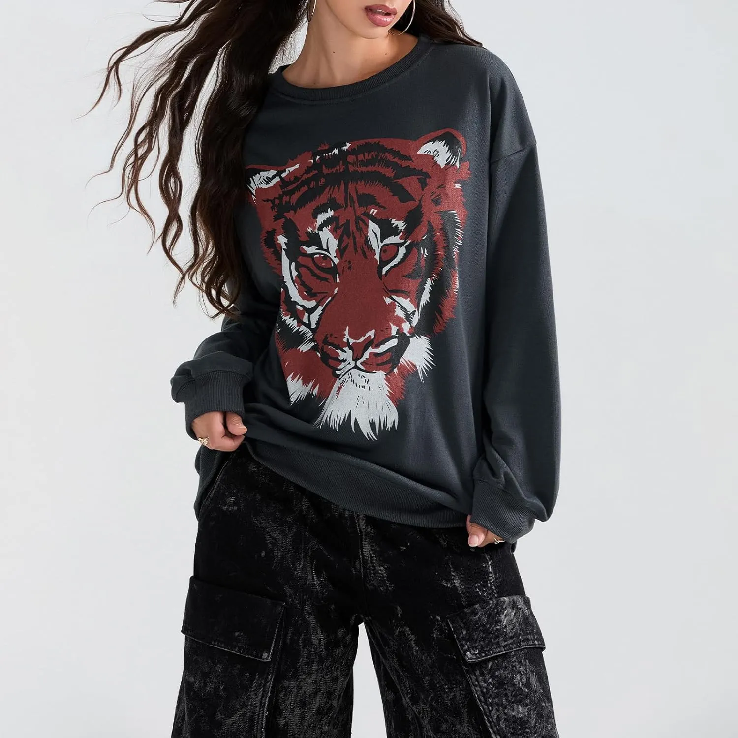 Amiblvowa Women Graphic Oversized Sweatshirt Y2K Long Sleeve Crew Neck Baggy Pullover Sweatshirt Teens Retro Aesthetic Hoodie